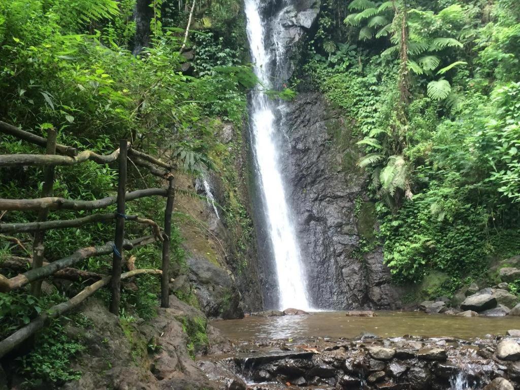 Hotel Oyo 93146 Lamin Indah Puncak Exteriér fotografie